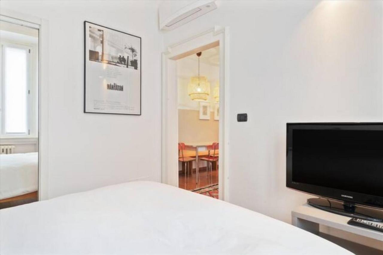 Apt Milano-Porta Romana Nearby Bagni Misteriosi Екстер'єр фото